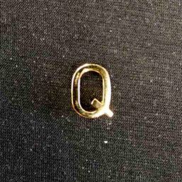 Μονόγραμμα "Q"